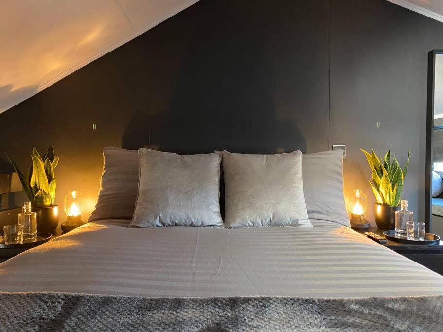 Seascape - Floating Home At Brighton Marina With Free Parking Eksteriør bilde