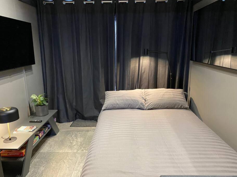 Seascape - Floating Home At Brighton Marina With Free Parking Eksteriør bilde