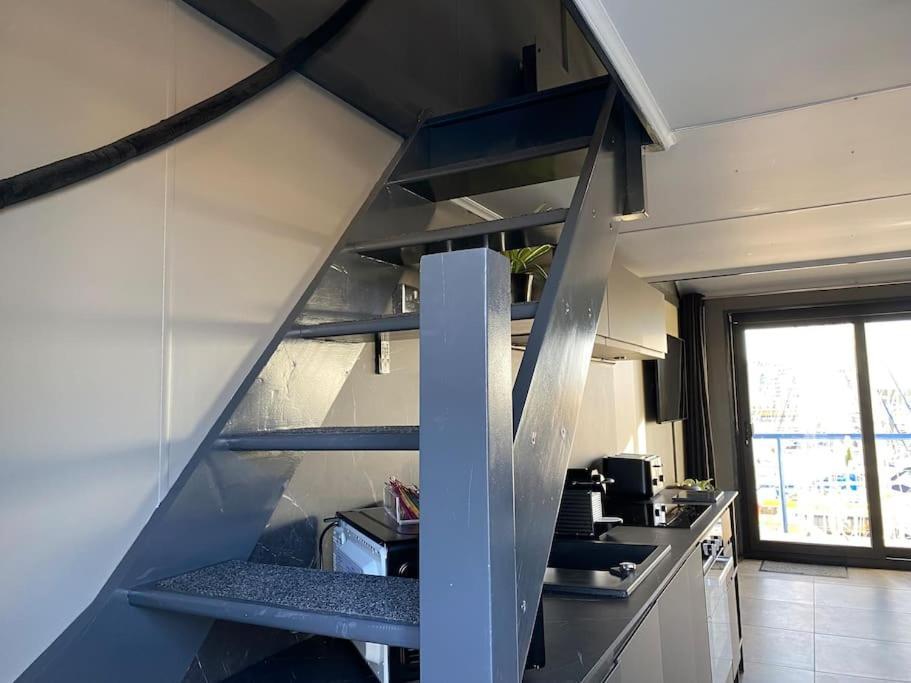 Seascape - Floating Home At Brighton Marina With Free Parking Eksteriør bilde
